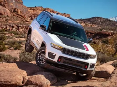 2022-jeep-cherokee-g1-fjrp.webp